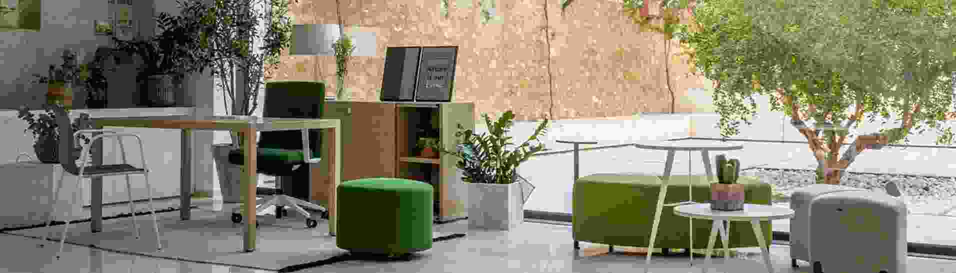 Natural or Mediterranean. Adapt the Home Office to your  style