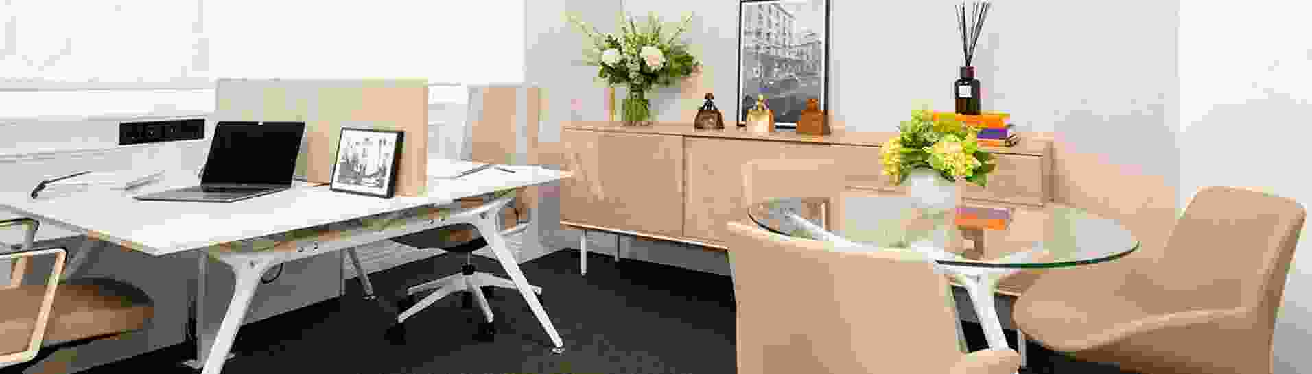 Luxurycomm