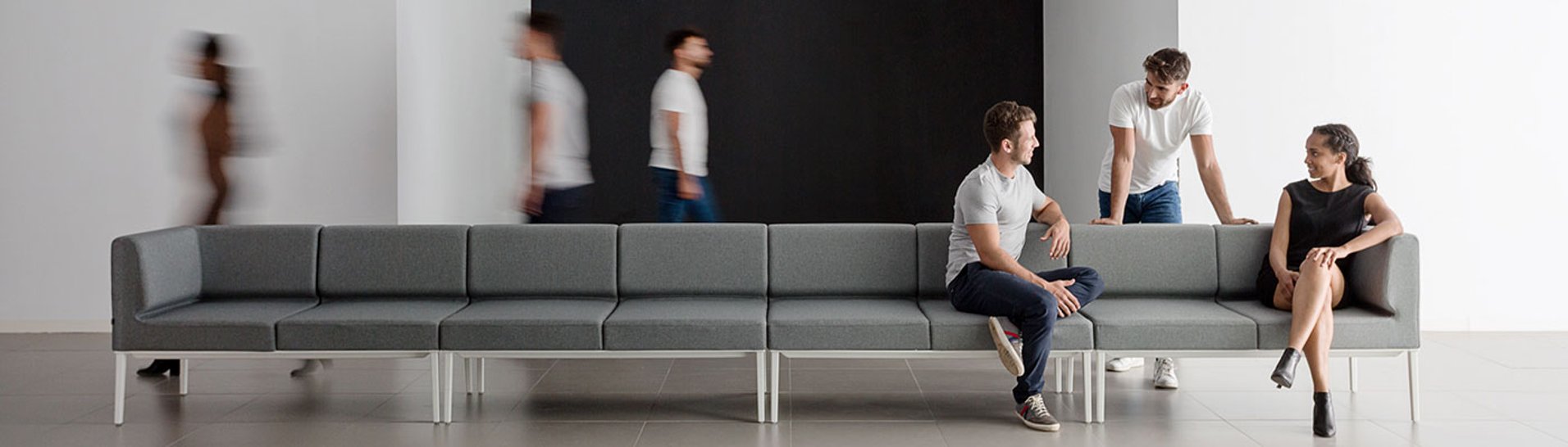 Cómo aprovechar las zonas de paso para aportar valor a tu oficina Cómo aprovechar las zonas de paso para aportar valor a tu oficina