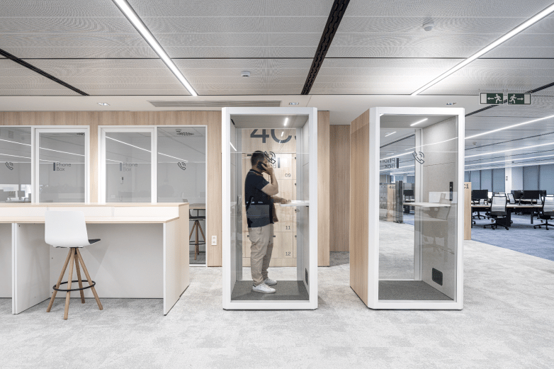 Image of the soundproof booths